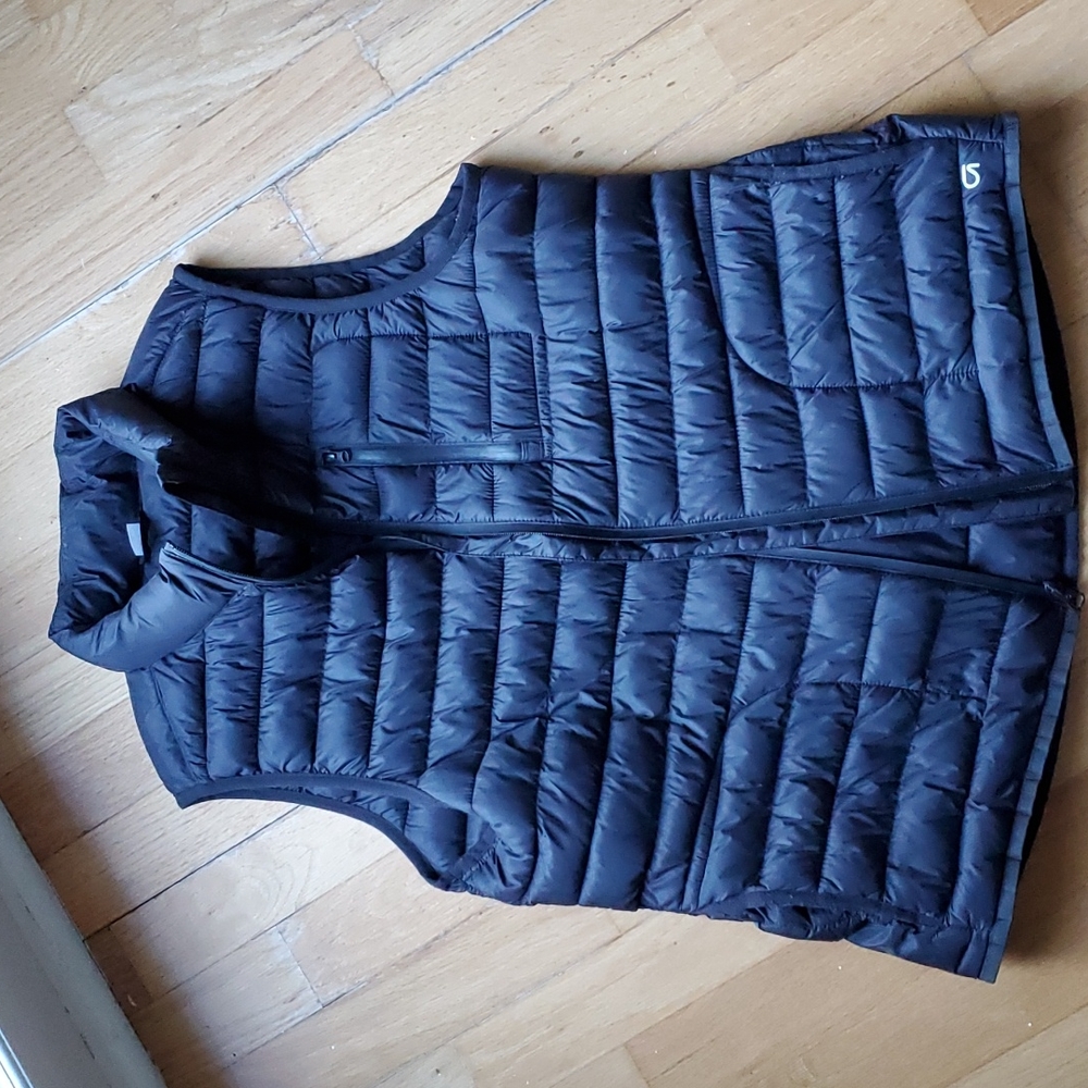 Gap Fit Women's Puffer Vest